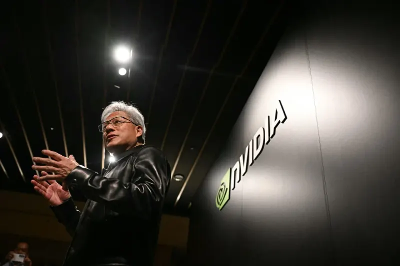 A compressed spring under a glass bell symbolizes muted Nvidia volatility and latent energy around earnings.
