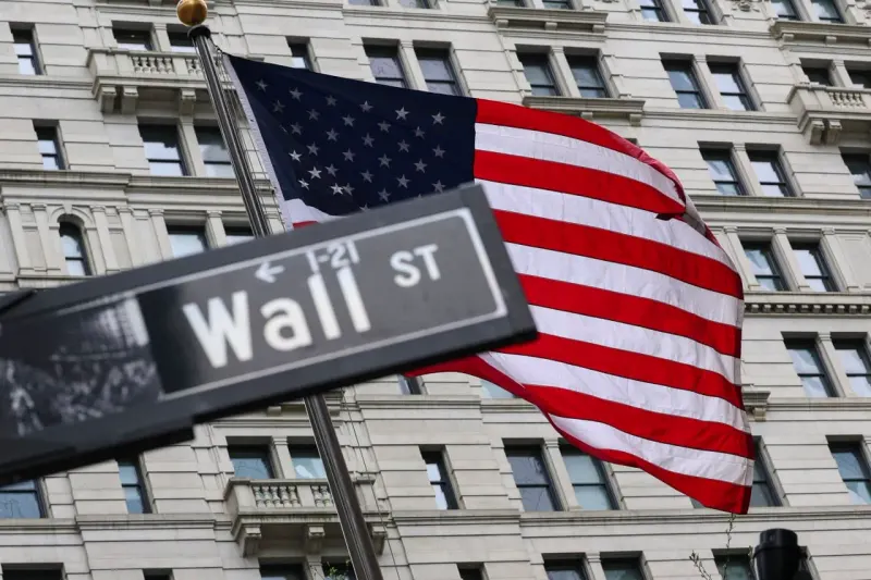 A small paper boat falls below a marker as a wave of bond certificates rises around it.