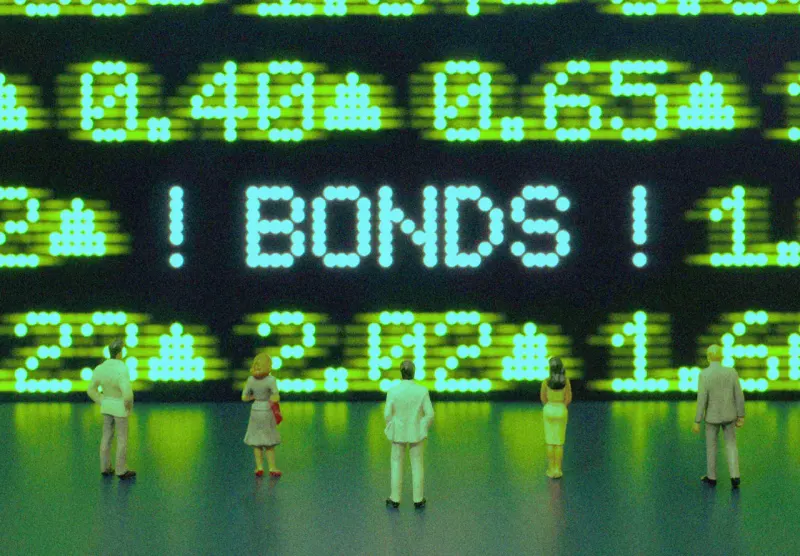 A short, rigid bridge lifts coins over a narrow gap, symbolizing yield with limited price movement.
